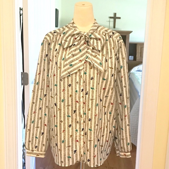 Vintage Lady Winston☀️Pussybow button down - Picture 1 of 11